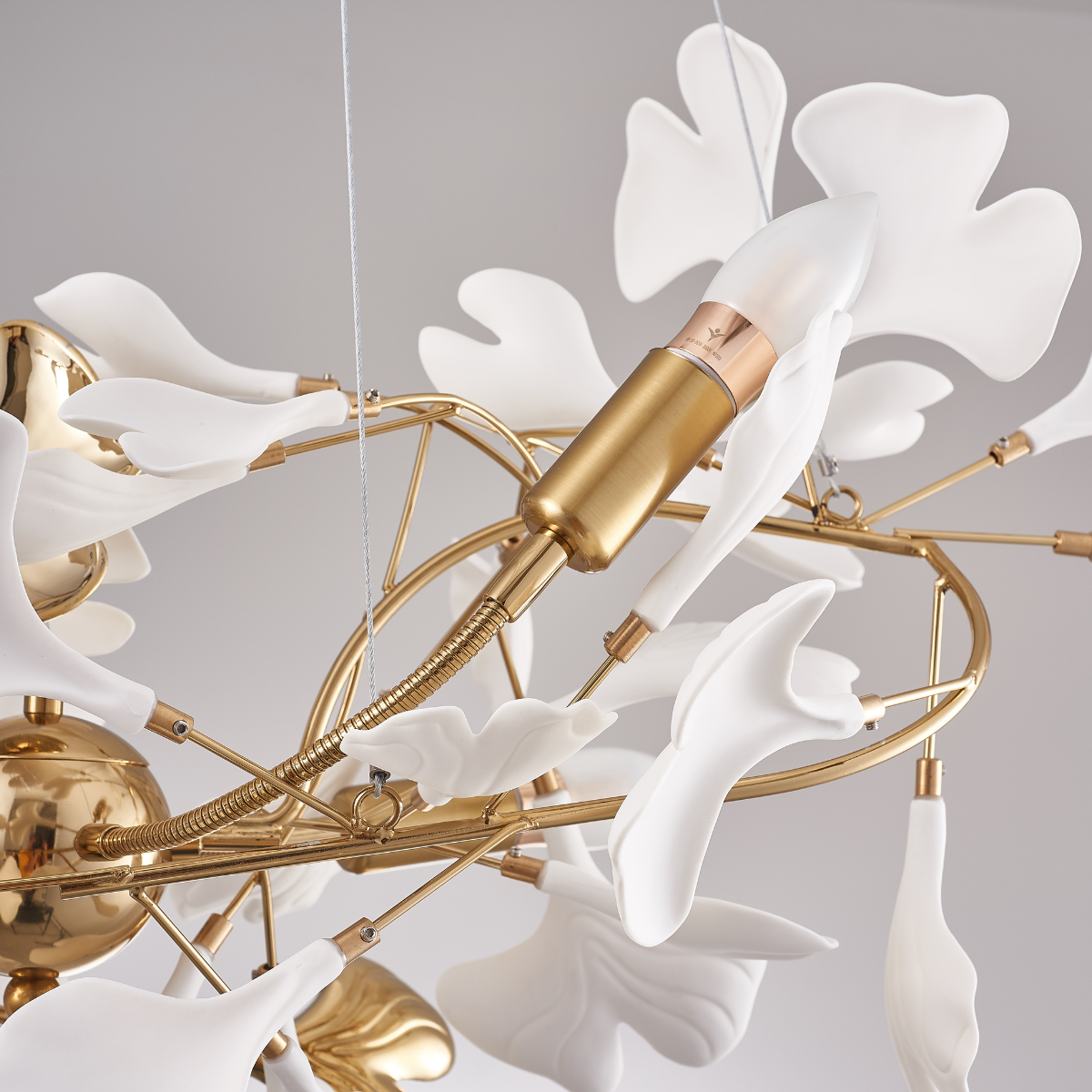 Aura Chandelier Luxury Acrylic Modern LED Gold Metal Living Room