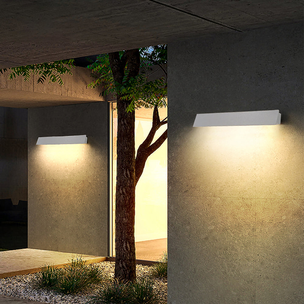 Edge Wall Lamp Outdoor Metal Linear Industrial Black White Garden