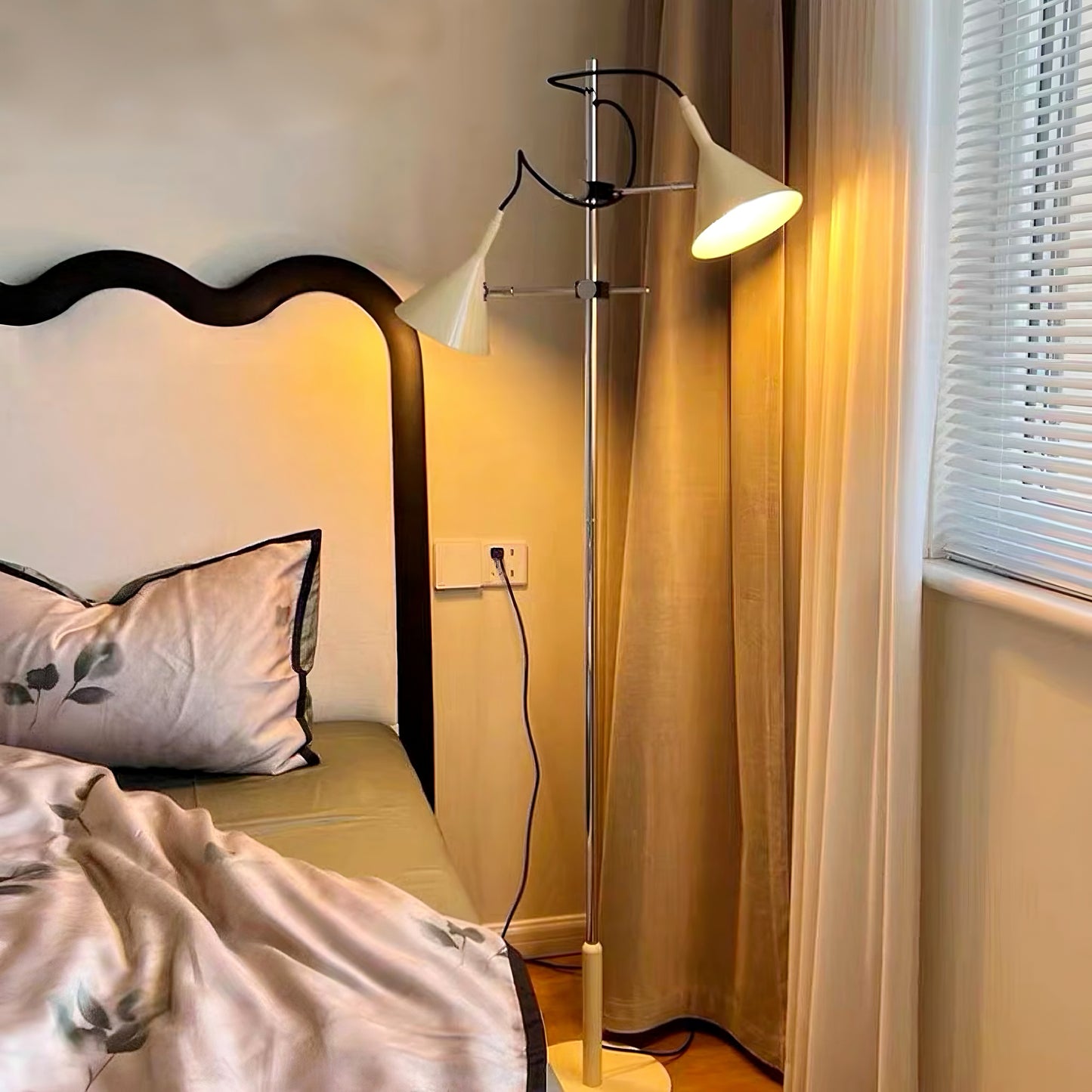 Nexa Floor Lamp Retro Atmosphere Metal Cream Study Bedroom