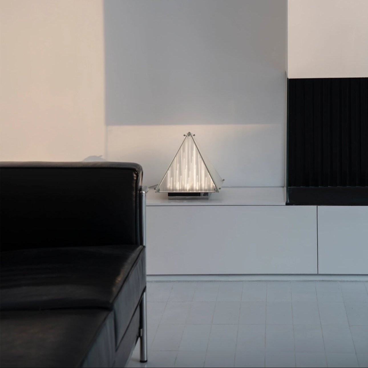 Zephyra Table Lamp Modern Minimalist Bedroom Living Room