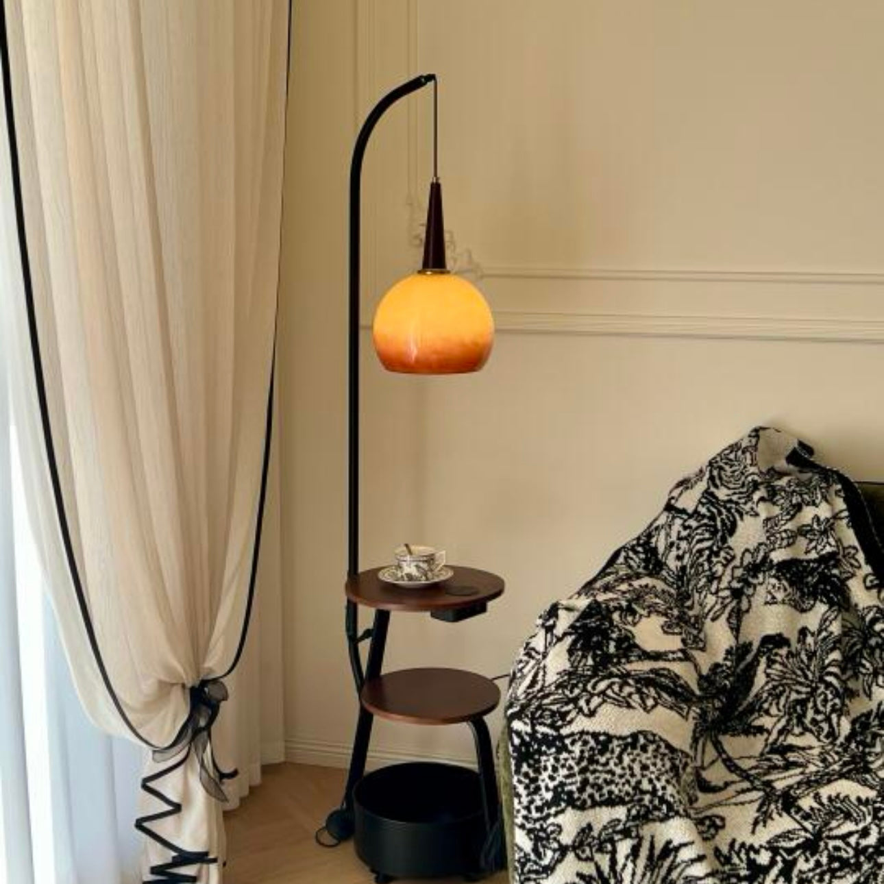 Mode Floor Lamp Modern Wireless Charging Wood Living Room